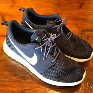 Nike Mesh Sneakers